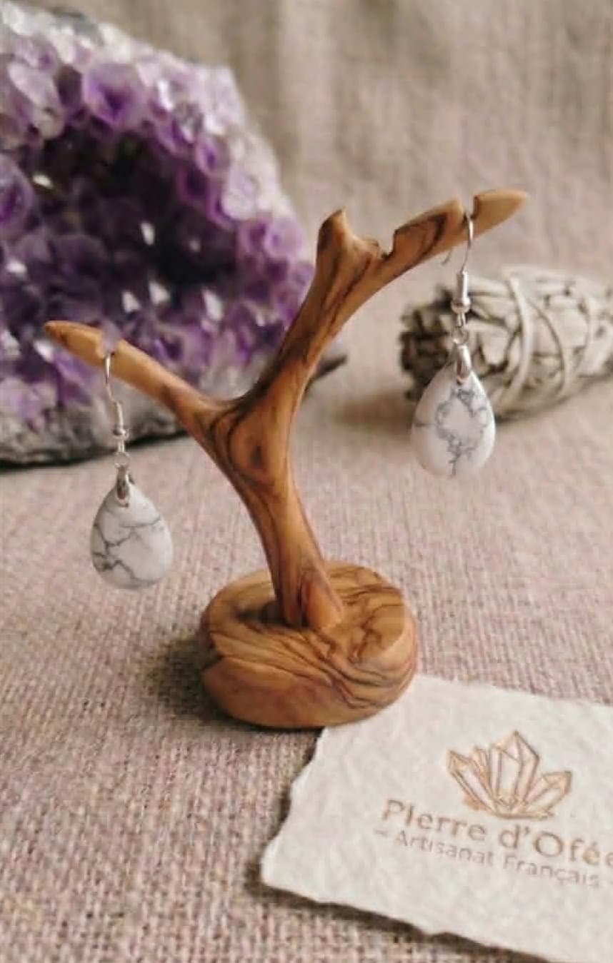 Boucles Argentées — Howlite Blanche