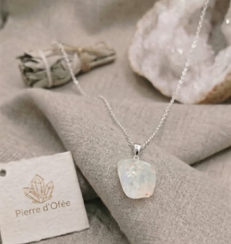 Pendentif Pierre Brute — Topaze Bleue